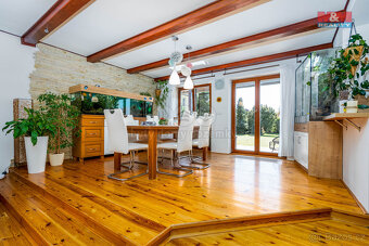Prodej rodinného domu 5+kk, 194 m², Kounice - 9