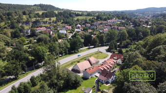 Komerční nemovitost s pozemkem  a bytem - Český Krumlov - Ch - 9