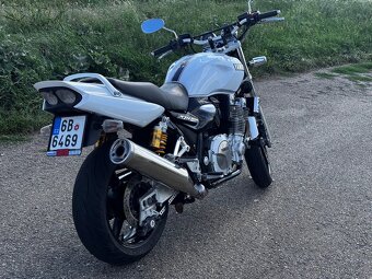 Yamaha Xjr 1300 r.v 2008 - 9