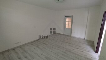 Byt 3+1, 82 m2, Husovo nám., Mladá Vožice - 9