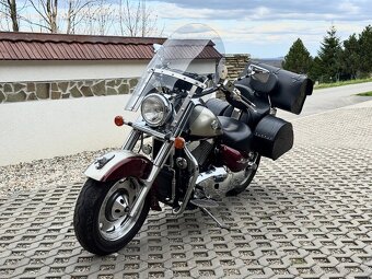 Suzuki Intruder VL 1500 - 9
