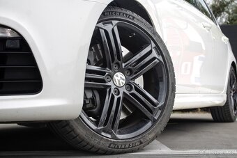 Volkswagen Golf R 6R 2.0 TFSI 4-Motion - 265kW - manuál - 9