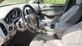 PORSCHE CAYENNE S 4.2TDi V8 382PS MODEL 2014 PĚKNÉ - 9