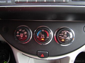 Nissan Note 1.4i ,  65 kW benzín, 2011 - 9