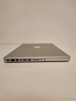 MacBook Pro 15 2011 | i7 • 16GB • 256GB - 9