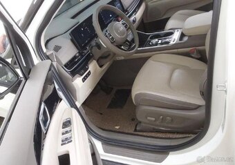 Kia Carnival 1.6-HEV-9MÍST-VŮZ NA CESTĚ - 9