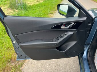 ► MAZDA 3 2.0i SKYACTIV SPORTS 88KW XEN-LED-NAVI-RVM-BOSE18 - 9