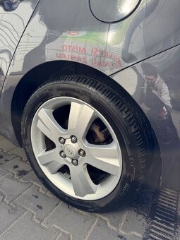 Kia ceed crdi - 9
