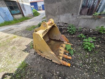 JCB JS130LC PÁSOVÉ RYPADLO - 9
