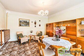 Rodinný dům k rekonstrukci v Bošovicích, ev.č. 00774 - 9