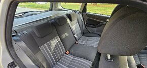 Ford Focus - 9