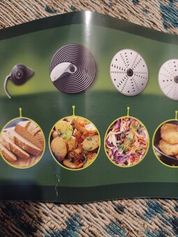 Kuchyňský robot - 9