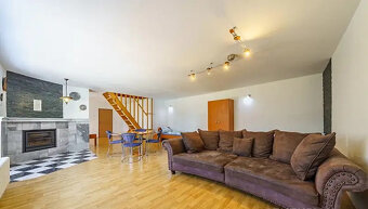 Prodám rodinný dům v Lokti - 9