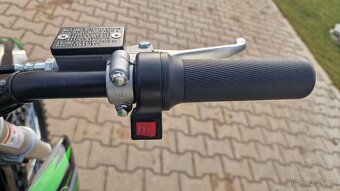 Dětská elektrická motorka pitbike MRM EcoPit 5000W 72V, kola - 9