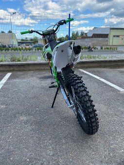 Pitbike MiniRocket PitRock 250ccm 21x18 - 9