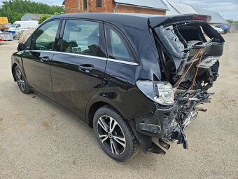 Mercedes-Benz B180 1.6 90kw automat 2017 - 9