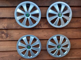 Poklice Škoda, Sada 6U0 601 132B - 9