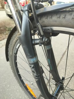 Trekové dámské kolo Author - 9