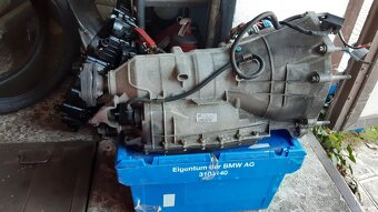 BMW 1 E87 120d a 116benz. na díly - 9