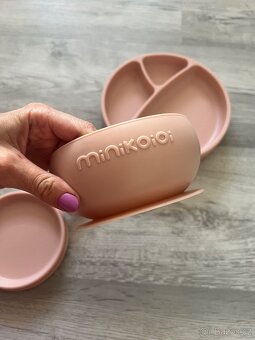 Jídelní set Minikoioi pink - 9