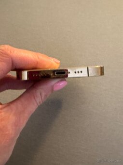 iPhone 13 Pro 256GB zlatý - 9