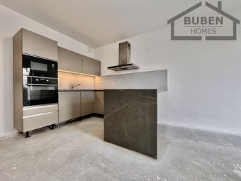 Novostavba bytu 3+kk (92 m2) s balkónem a zimní zahradou (s - 9