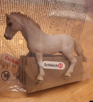 Sháním Schleich - 9