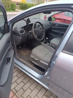 Ford Focus MK II - 9