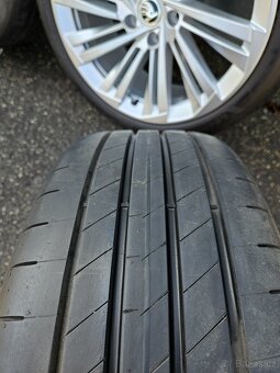Letní alu kola Veritate 19" Škoda Superb 235/40 R19 - 9