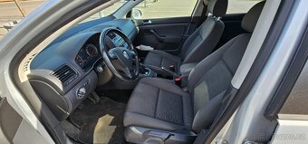 Volkswagen Golf V - 9