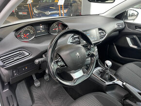 Peugeot 308 1.2i 130PS 1maj. nové rozvody - 9