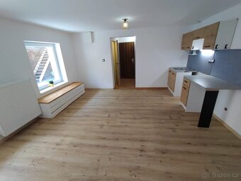 Prodej rodinného domu 92 m², pozemek 340 m² Dolní - 9