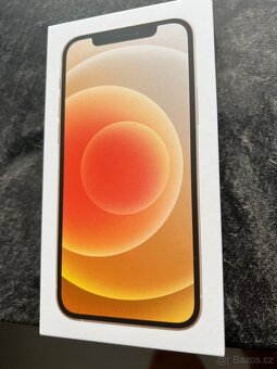 iPhone 12 - 9