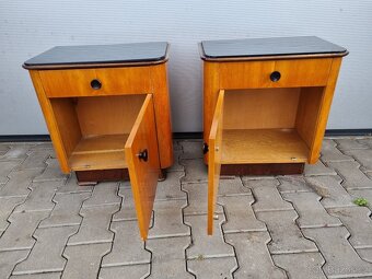Retro noční stolky s opaxitovým sklem - 9