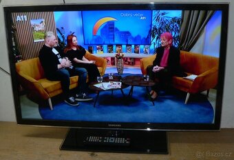 FullHD LED televize SAMSUNG 102cm, nemá DVBT2 - 9