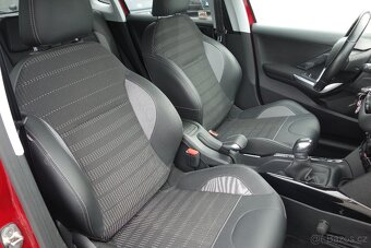 Peugeot 2008 1.2PT ALLURE 61kW 2018 - 9