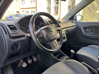 Skoda Fabia II facelift 2012 1.2tsi 77kw Sportline - 9