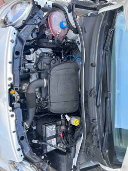 FIAT 500 Hybrid - 9