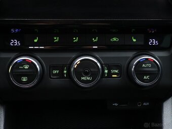 Škoda Octavia 2,0 TSI RS 162kW DSG Challenge (2015) - 9