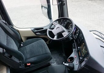 9583 - Mercedes-Benz ACTROS 2645 - 6x2 – Skříň - EURO 6 - 9