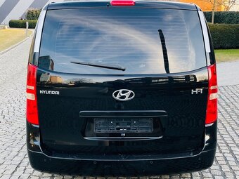 Hyundai H1 2.5CRDi 125kW AUTOMAT 8-MÍST VÝHŘEV KŮŽE PREMIUM - 9