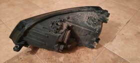 Prave predni svetlo vw caddy 2k1 - 9
