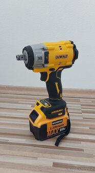 Aku Rázový utahovák XR 20V, pro DeWALT baterie 20V. - 9