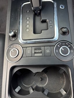 Volkswagen Touareg - 9