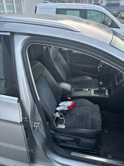 VW Passat 2016 - nadstandartní výbava - 9