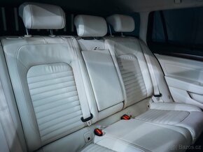 VW Passat 2.0TSI Highline 4M DSG DPH - 9