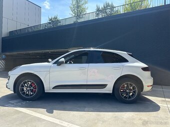 🏁 Porsche Macan Turbo 3.6 V6 – FULL výbava | Karbón | 294kW - 9