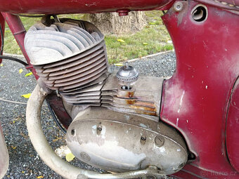 Motocykl ČZ 250, typ 455.02 - 9