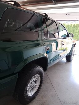 DODGE Durango 5.9 V8 12tis.najeto - 9