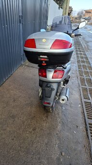 Yamaha Versity 300 - 9